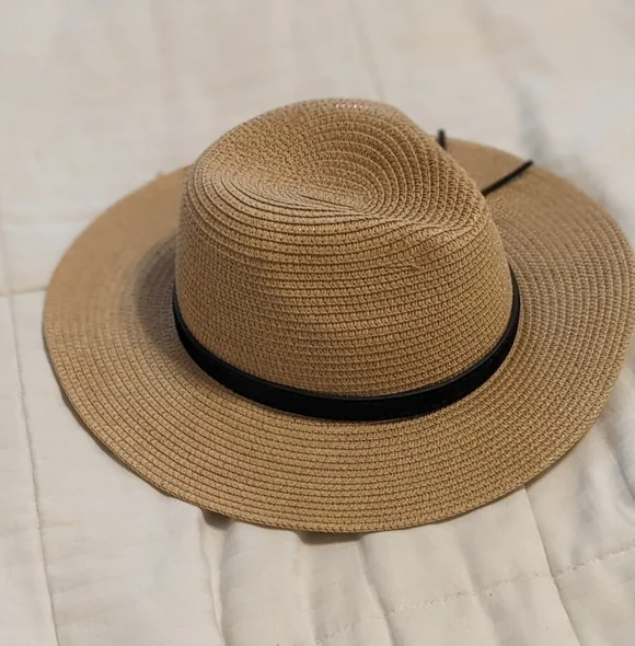 SUN Hat with black faux band - Picture 2 of 4
